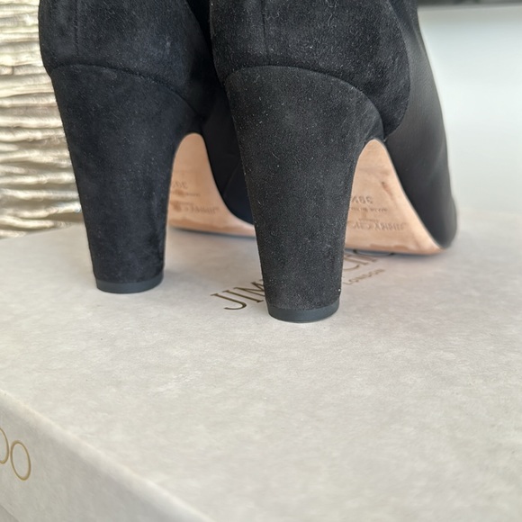 Jimmy Choo Henrietta Booties. Black/Black Leather and Suede. Size 39.5 - Picture 5 of 7